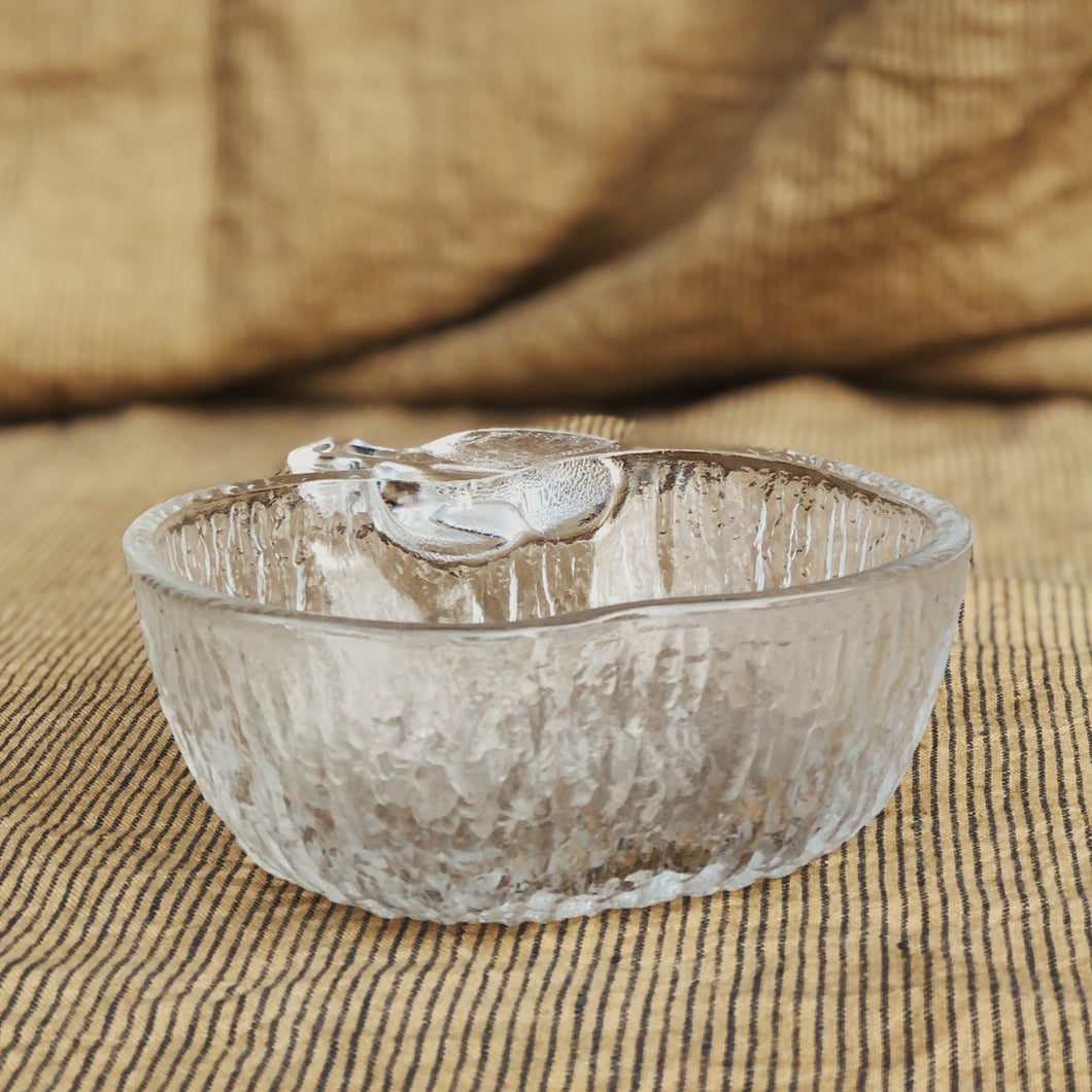  Vintage glass bowl. Apple shaped